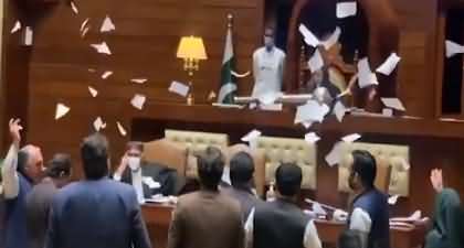 Opposition Staged Protest in Sindh Assembly on Speech About Nazim Jhokio & Fahmeda Siyal