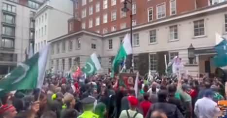 Overseas Pakistanis protest in front of Nawaz Sharif's house in London