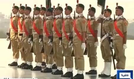 Pak Army Cadets Take Positions at Quaid's Tomb on 139th Birthday Anniversary