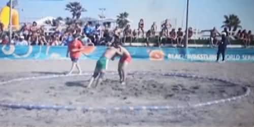 Pakistani Wrestler Inam Butt Wins Gold Medal in Beach Wrestling 2021