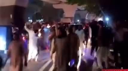 People of Peshawar flocked to the Corps Commander's House to protest against Khan's possible arrest
