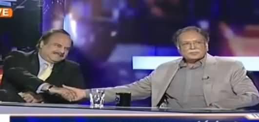 Pervez Rasheed And Naeem-ul-Haq Shake Hands in Live Show, But Why?