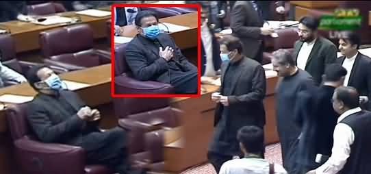 PM Imran Khan's Dabbang Entry in Joint Session of Parliament