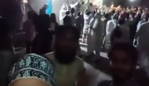 Police Failed To Arrest Khadim Rizvi As Massive Number of TLP Workers Reached To Protect Him