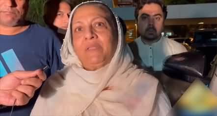 Police Ne Zoor Se Darwaza Knock Kia Tu Mein Dar Gai - Hammad Azhar's Mother