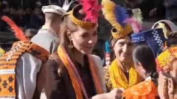Prince William And Kate Middleton Enjoying Traditional Kalash Dance