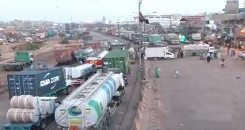 Protesters blocked roads in Lyari, Karachi over protest against Load Shedding