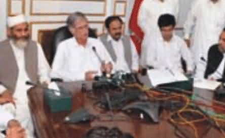 PTI Bans All the Public Representatives in the Govt. of KPK from doing their Private business
