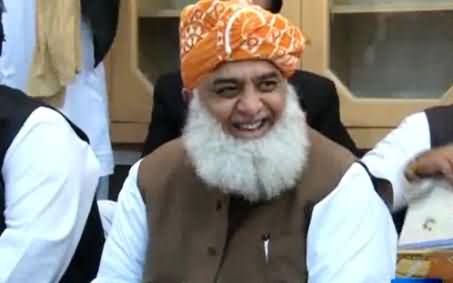 PTI is Now Tareek e Insaf - Maulana Fazal ur Rehman Making Fun of PTI and Imran Khan