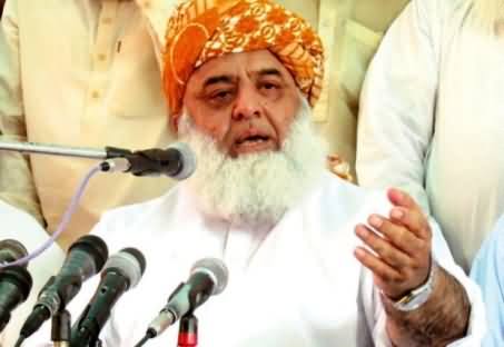 PTI Ke Jalsey Mein Baajey Hote Hain Ya Baajiyan - Maulana Fazal ur Rehman