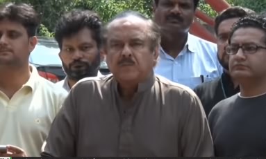 PTI Leader Naeem Ul Haque Press Conference Outside Bani Gala - 9th August 2018