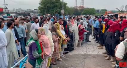 PTI workers reached outside anti-terrorism court before Imran Khan's arrival