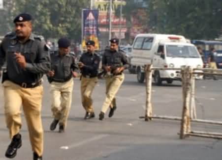 Punjab Police in Action: Creating Evidences Against PAT For Modal Town Incident