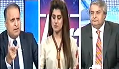 Rauf Klasra Badly Criticizing Nawaz Sharif on Saying 