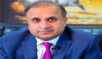 Rauf Klasra's tweets replying to those calling him coward for trying to save Arshad Sharif