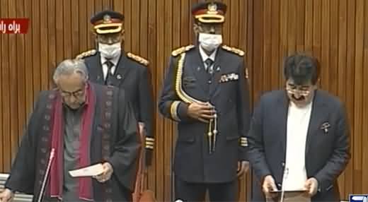 Sadiq Sanjrani Takes Oath As Chairman Senate While Opposition Keep Protesting