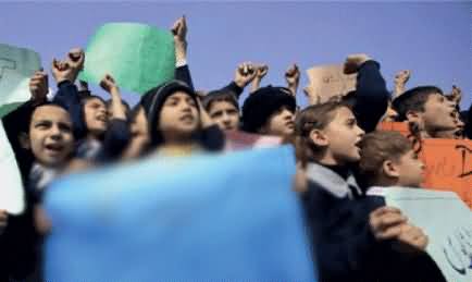 School Kids Join PTI And JI's Dharna At Ring Road Peshawar To Stop NATO Supply