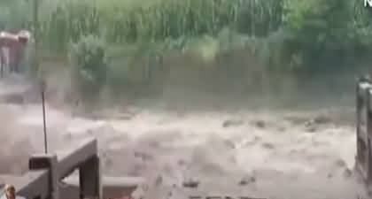 See the latest situation of flood in Nowshera & Charsadda