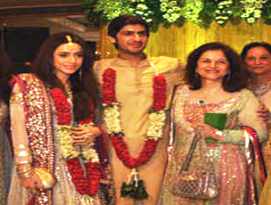 Shahbaz Sharif Daughter got Married with the Grandson of Former Indian Army Lt. General P N Hoon