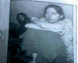 Sharmila Farooqi Leaked Picutre From Jail with Her Mother
