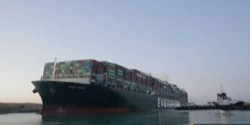 Ship Stuck in Suez Canal Moves Slightly But Crisis Not Over Yet