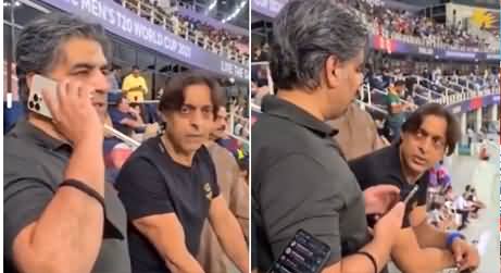 Shoaib Akhtar And Stani Army In Dubai Cricket Stadium