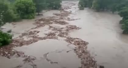 Shocking footage shows how quickly the Texas flood waters rose over 20 feet in no time
