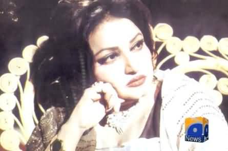Today is 13th Death Anniversary of Noor Jahan (Malka e Tarannum) - 23rd December 2013
