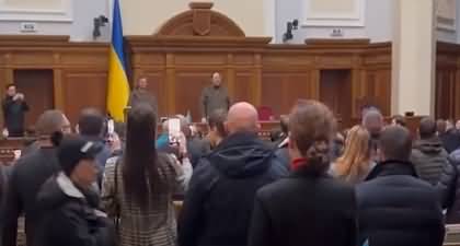 Heart-warming Moment, Ukraine's Parliament erupts into singing of the national anthem