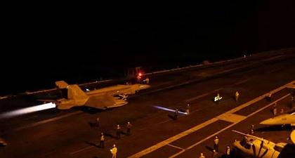 US launches airstrikes Iranian Larak Island