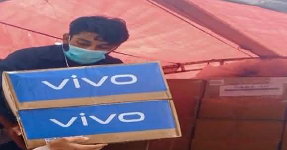 Vivo Smartphone Pakistan Donates 100,000 Face Masks To Health Professionals