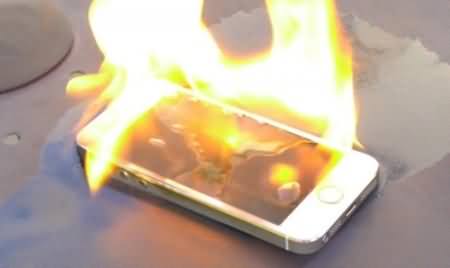 Warning For iPhone Users, Stop Using iPhone, It Can Risk Your Life