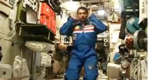 Watch A Muslim Astronaut Offering Prayer in Space, Amazing Video