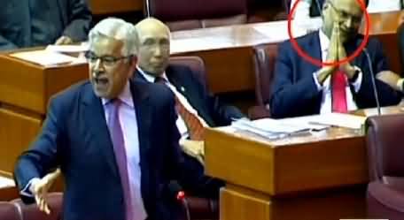 Watch Ahsan Iqbal's Reaction During Khawaja Asif's Bashing to PTI in National Assembly