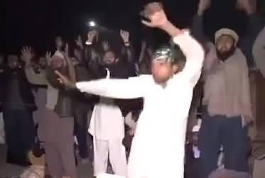 Watch How Tehreek e Labbaik Supporters Dancing in Faizabad Sit-In