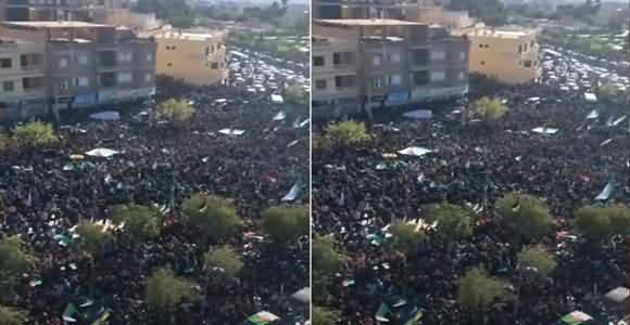 Watch Huge Number of Algerians Gathered to Show Solidarity with Palestinians