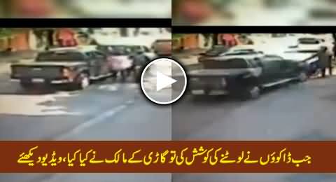 Watch What Car Owner Did With Thieves When They Tried To Loot Him