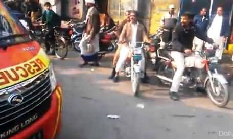 Why Media Did Not Show This Video of PTI Workers During Lahore Lock Down