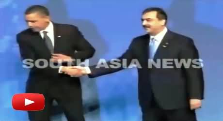 Yousaf Raza Gillani Gets So Nervous in Front of Obama That He Forgot How to Walk