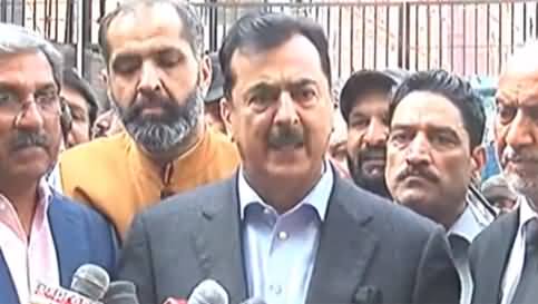 Yousaf Raza Gillani Media Talk After Meeting With Shahbaz Sharif In Court