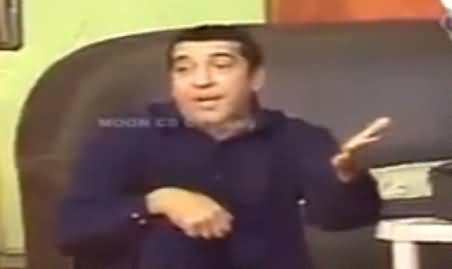 Zafri Khan Making Fun of Girls Who Danced in PTI Sit-ins